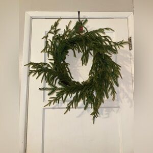 Wondershop Wreath nwt